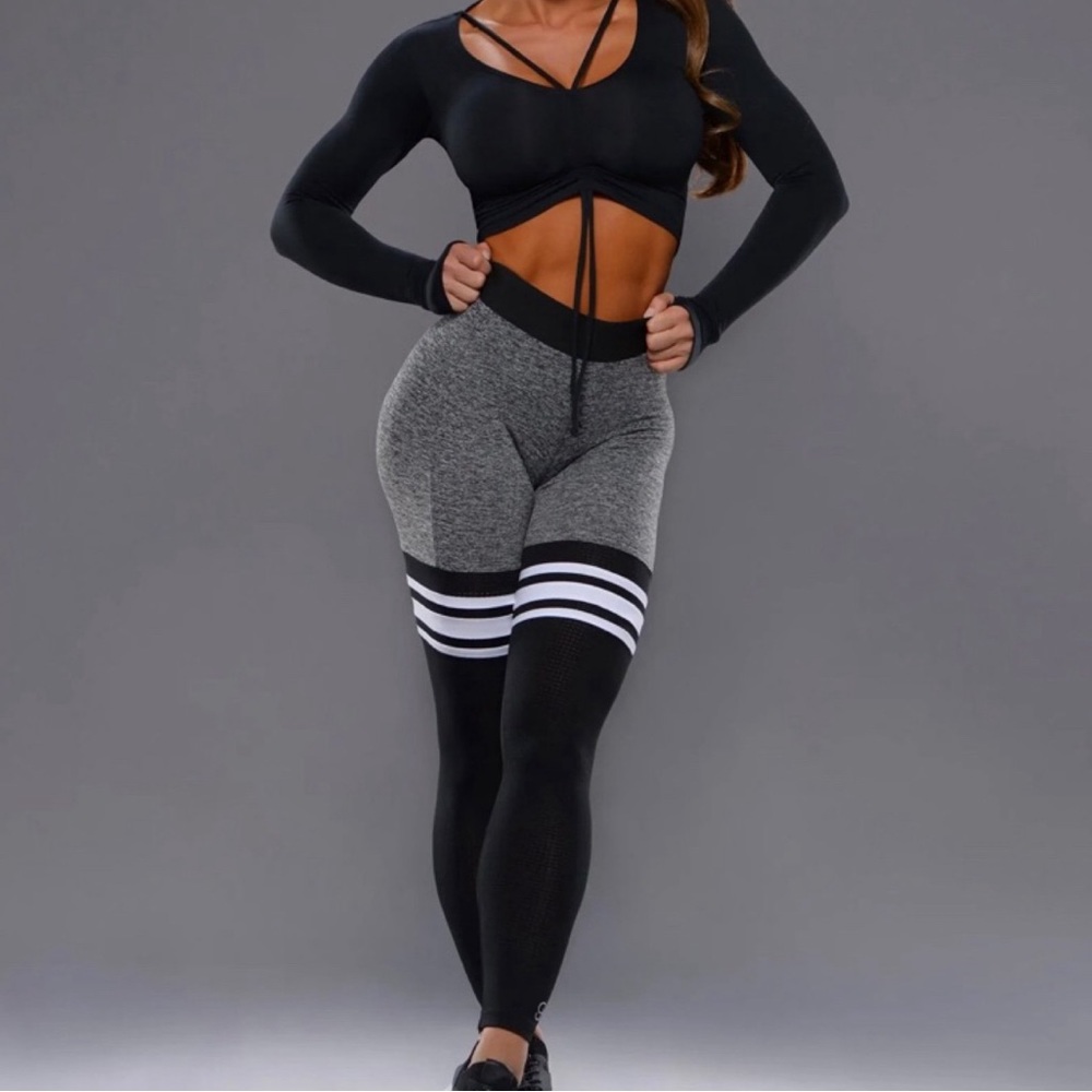 Bombshell Leggings